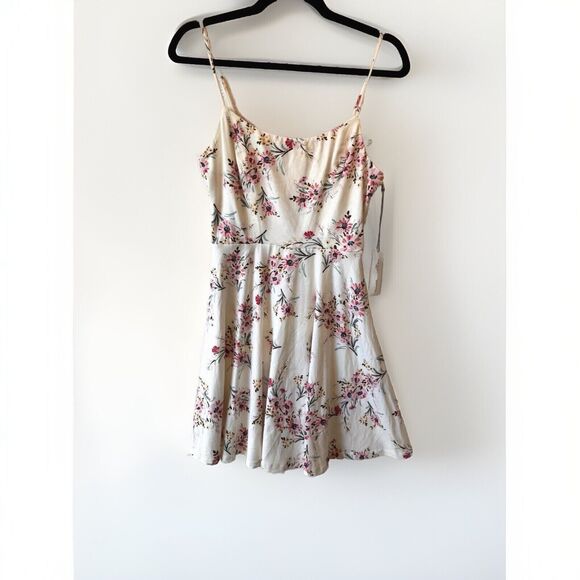 Nine Britton Leslie Dress Women's Small Ivory‎ Floral Fit Flare Sleeveless Soft - Picture 3 of 13